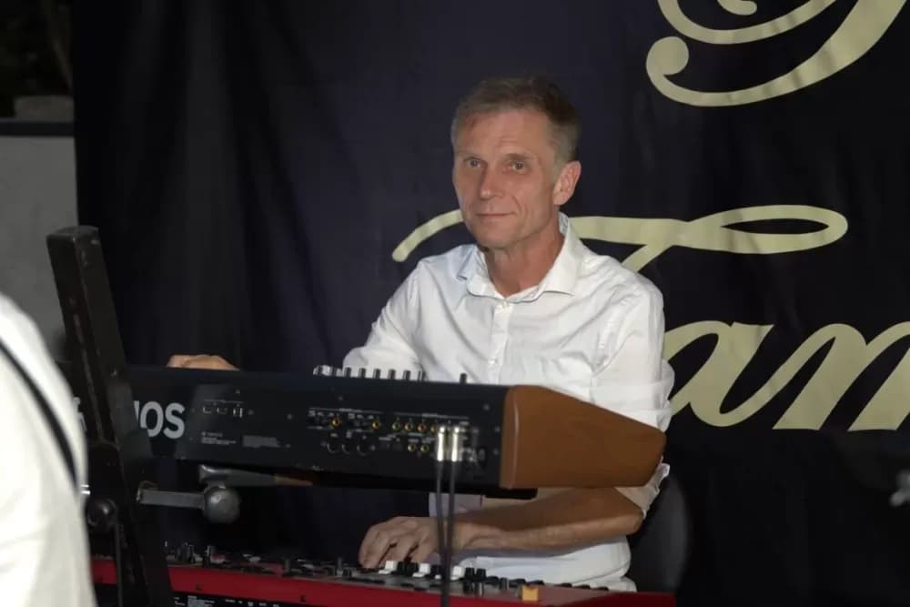 Nova požeška tržnica dobila kafić po menu Apollo