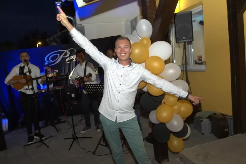 Nova požeška tržnica dobila kafić po menu Apollo