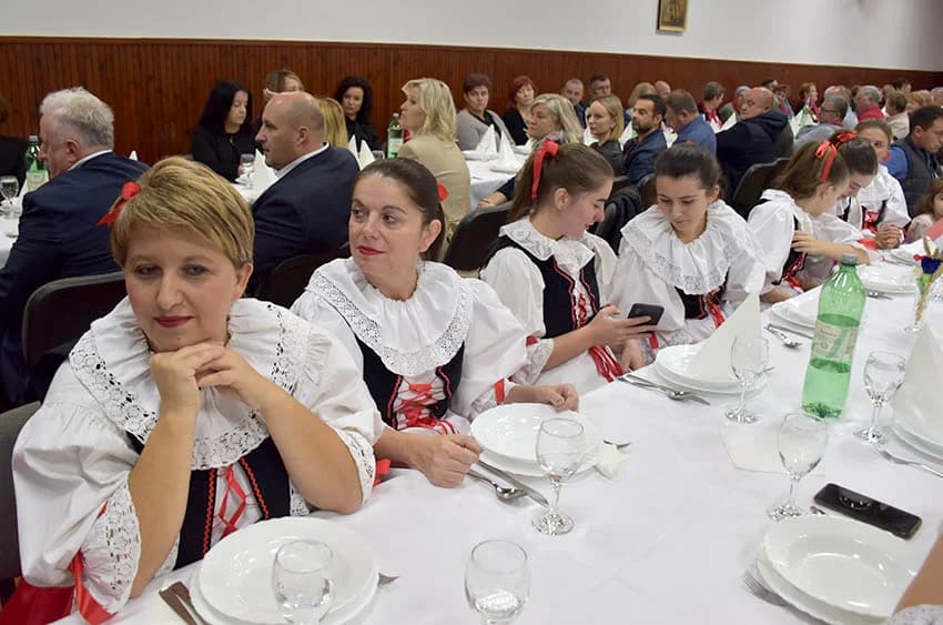 Kaptolčanima dodijeljena priznanja za organizaciju najveće priredbe Čeha u Hrvatskoj - Žrtvenih svečanosti [FOTO]