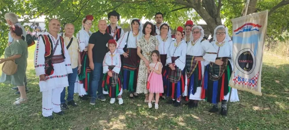 Članovi KUD-a Bektež na proslavi sv. Ilije proroka u Brodu - Bosanskoj posavini