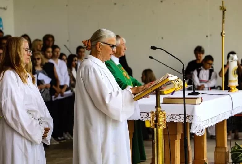 Prečasni pleternički župnik Antun Ćorković služio oproštajnu i zahvalnu svetu misu
