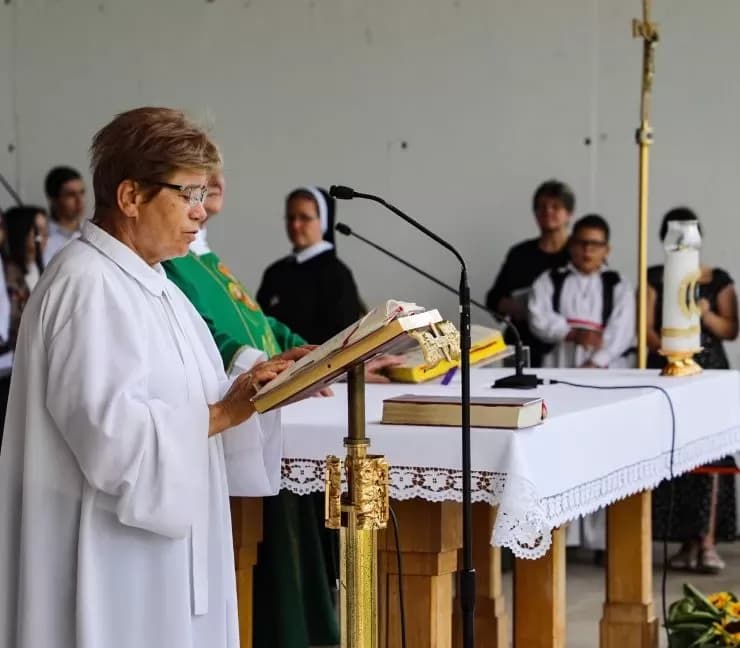 Prečasni pleternički župnik Antun Ćorković služio oproštajnu i zahvalnu svetu misu