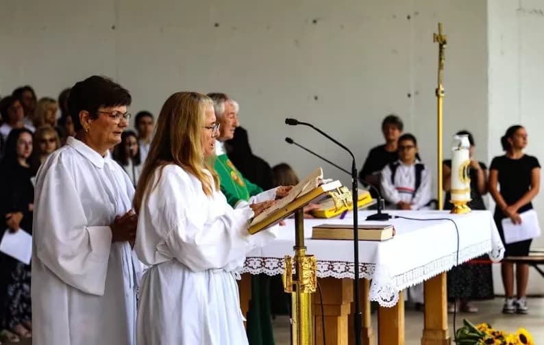 Prečasni pleternički župnik Antun Ćorković služio oproštajnu i zahvalnu svetu misu