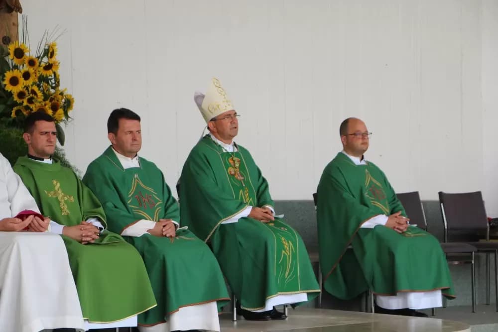 Preč. Dragan Hrgić preuzeo službu rektora Svetišta Gospe od Suza i pleterničkog župnika