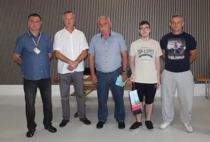 MEĐUNARODNI ŠAHOVSKI TURNIR U ČAGLINU: Prvo mjesto osvojio zagrebački velemajstor Mladen Palac