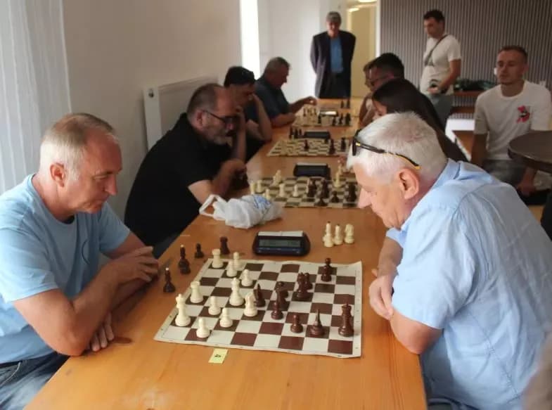 MEĐUNARODNI ŠAHOVSKI TURNIR U ČAGLINU: Prvo mjesto osvojio zagrebački velemajstor Mladen Palac