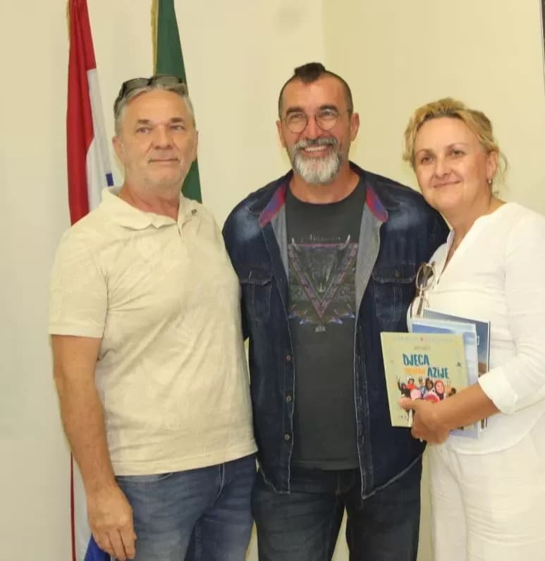 PROJEKT „ČETVRT KNJIGE“ PLETERNIČKE KNJIŽNICE: Hrvoje Rupčić predstavio knjigu ʼʼPutešestvije po Turkestanuʼʼ