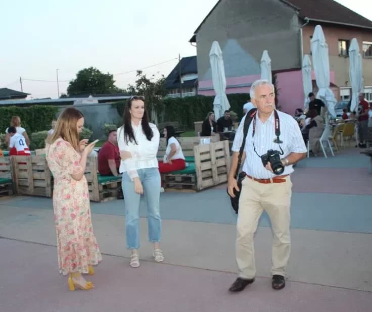 TRG BEĆARCA PLETERNICA: Održana dječja predstava u izvedbi Teatra „Tirena“ iz Zagreba