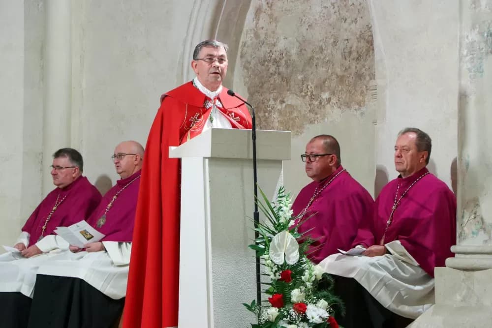 Molitveno bdijenje u požeškoj crkvi sv. Lovre u predvečerje svečeva blagdana