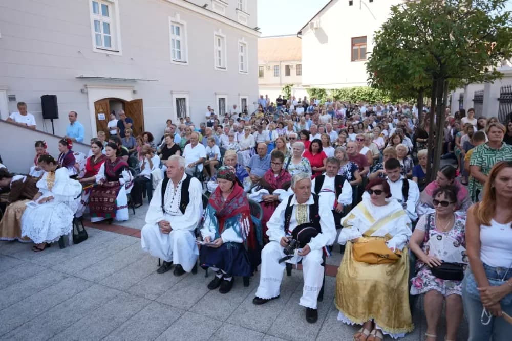 / FOTOGALERIJA/ Jubilejska proslava sv. Lovre u Požegi
