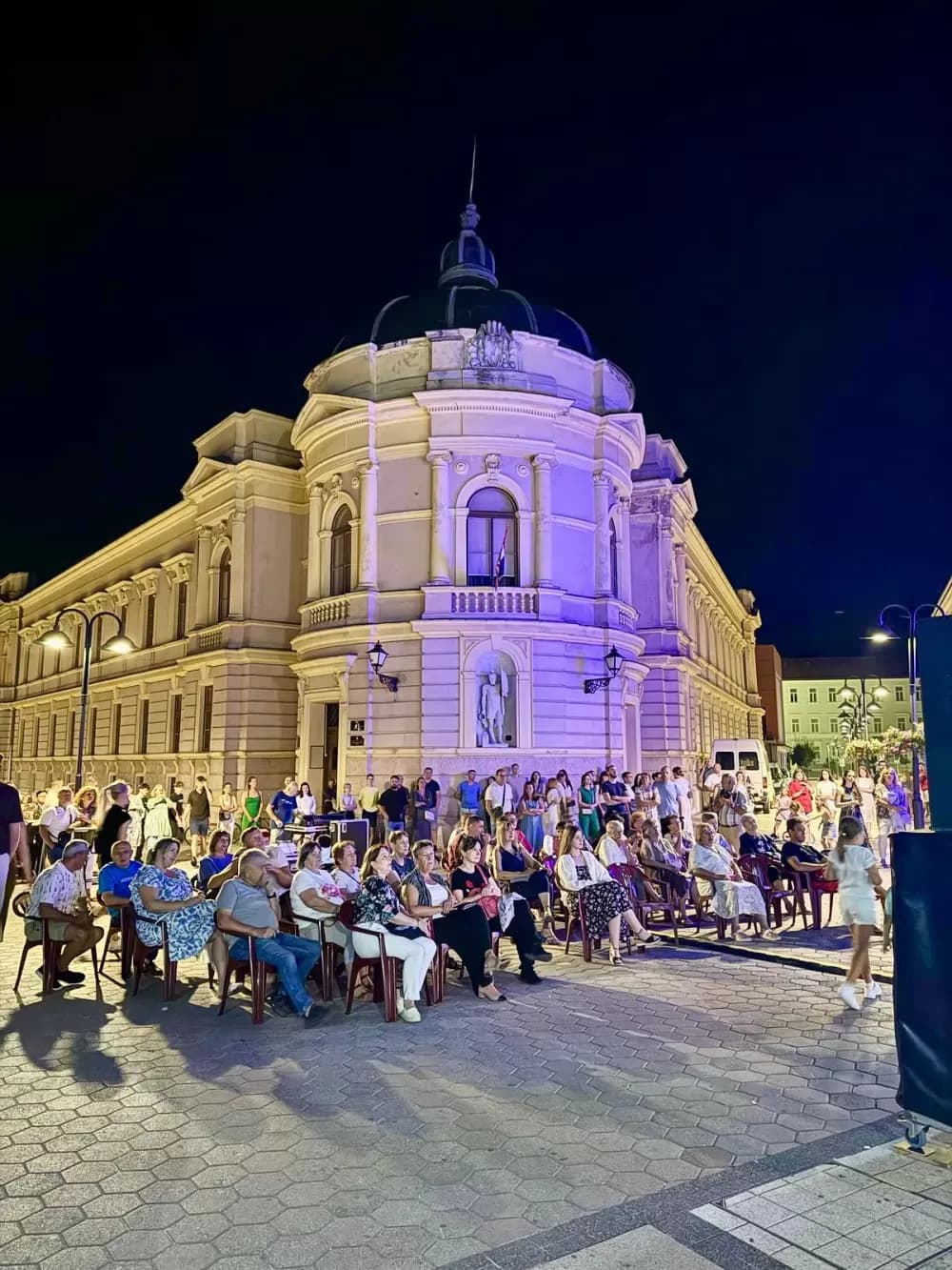 Požeške glazbene snage pjesmom i svirkom u čast Ćire, Olivera i Kiće