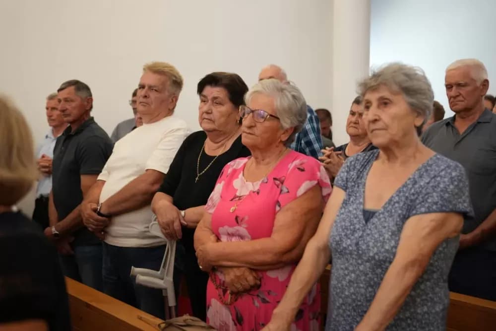 Veliki broj vjernika u Eminovcima proslavio blagdan Velike Gospe