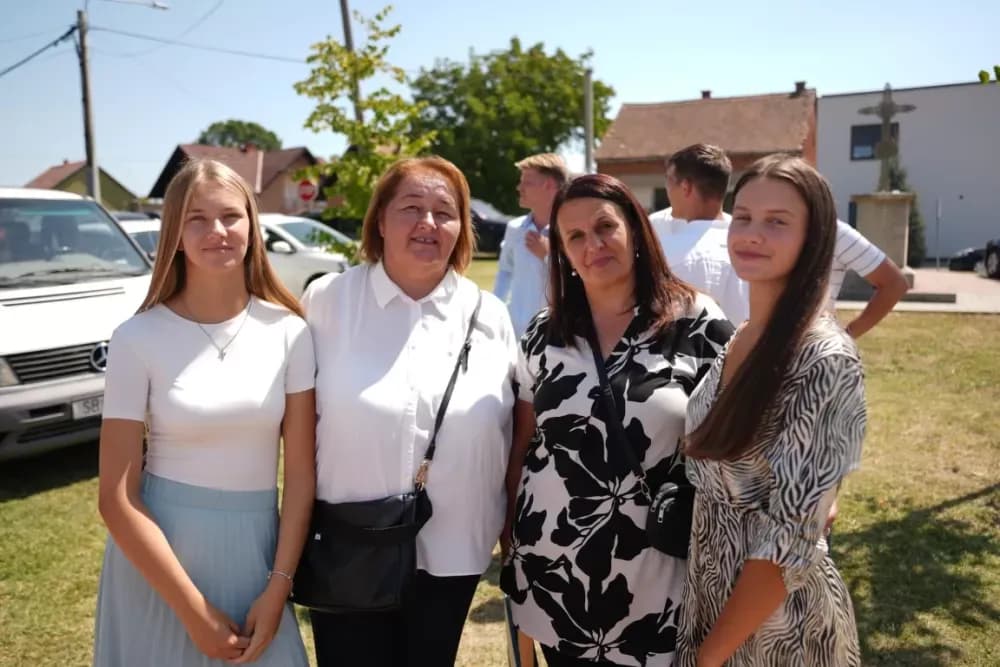 Veliki broj vjernika u Eminovcima proslavio blagdan Velike Gospe