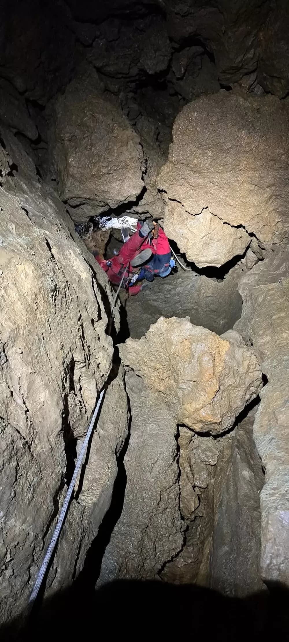 Prva samostalna speleo vježba HGSS Stanice Požega na Papuku