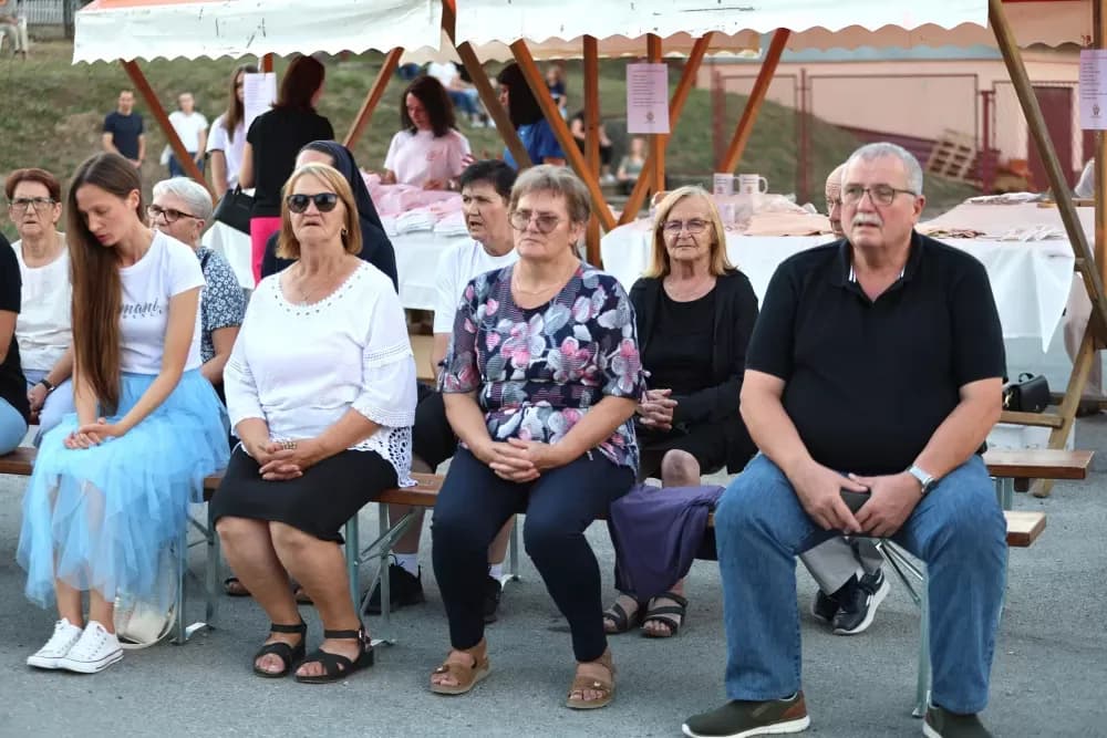 (FOTOGALERIJA) Drugi dan Duhovnog vikenda u Kutjevu