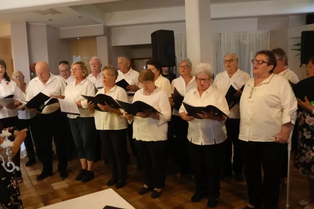 Kutjevački umirovljenici izletima posjetili zagrebački Advent i Aljmaš