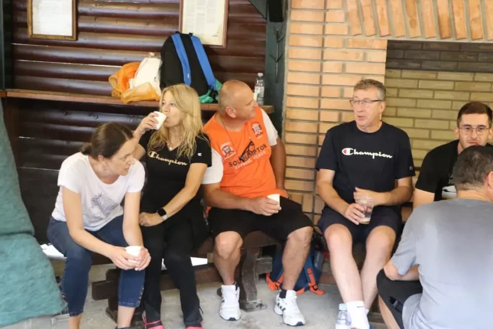 /FOTOGALERIJA/ Hodočasnički hod više od 500 pješaka prema Biskupijskom marijanskom svetištu Voćin