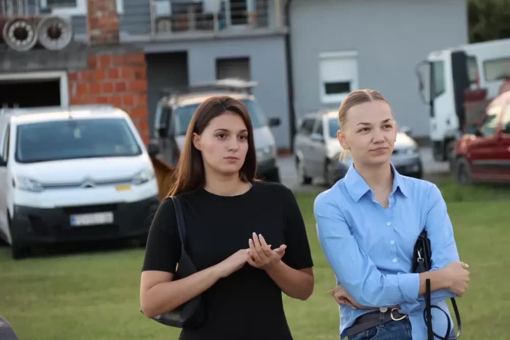 Nizale su se pjesme i napjevi, plesalo se i igralo na 29. Bekteškim susretima
