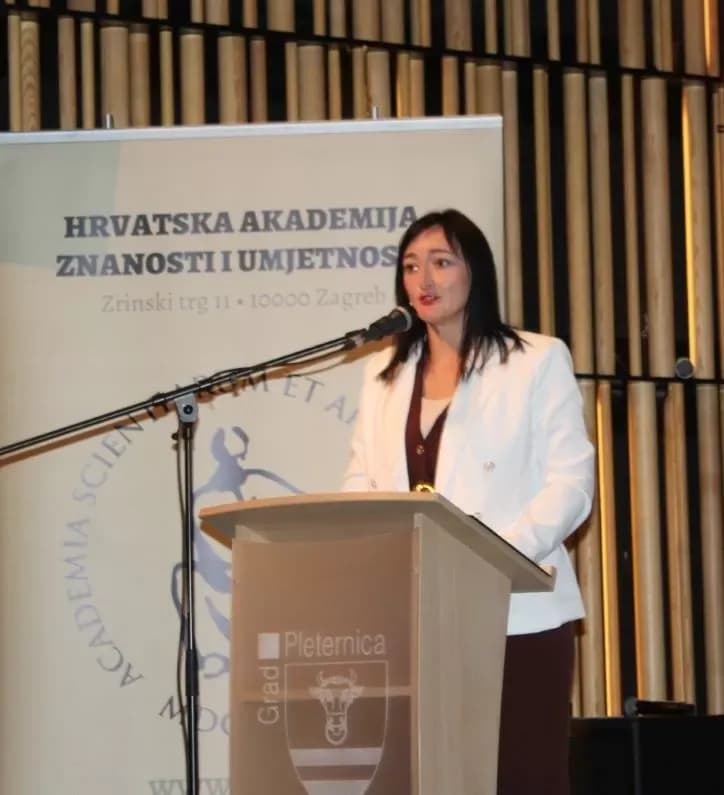 Znanstveni kolokvij o 70 godina štovanja Gospe od suza i 20 godina svetišta