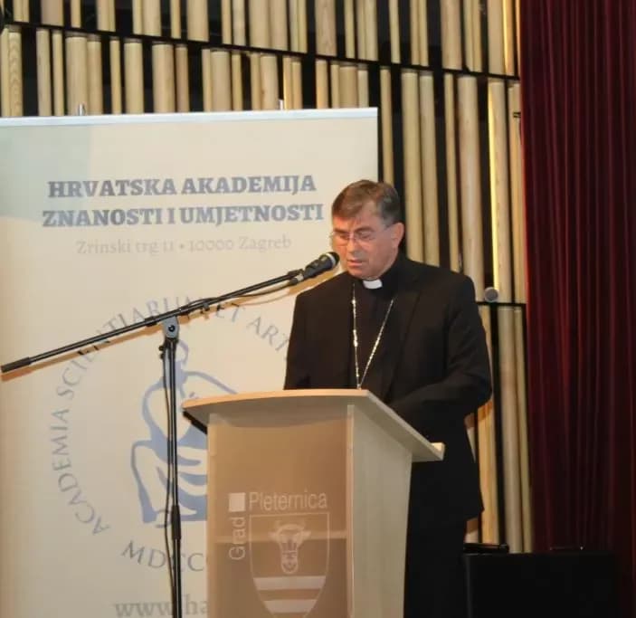 Znanstveni kolokvij o 70 godina štovanja Gospe od suza i 20 godina svetišta