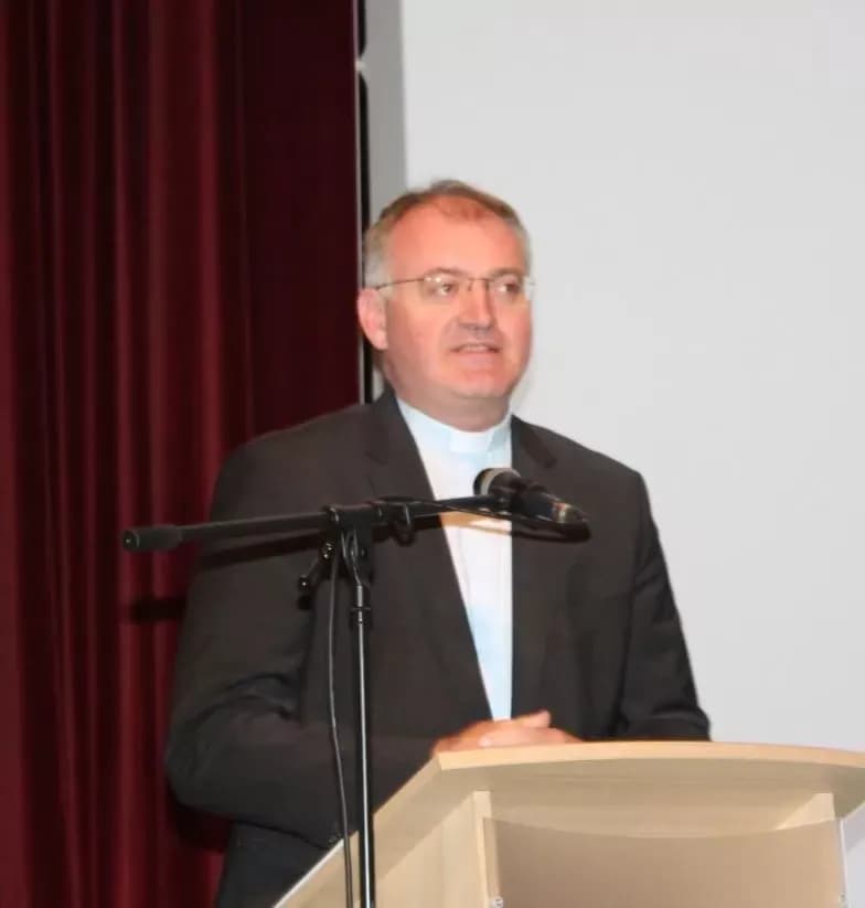 Znanstveni kolokvij o 70 godina štovanja Gospe od suza i 20 godina svetišta