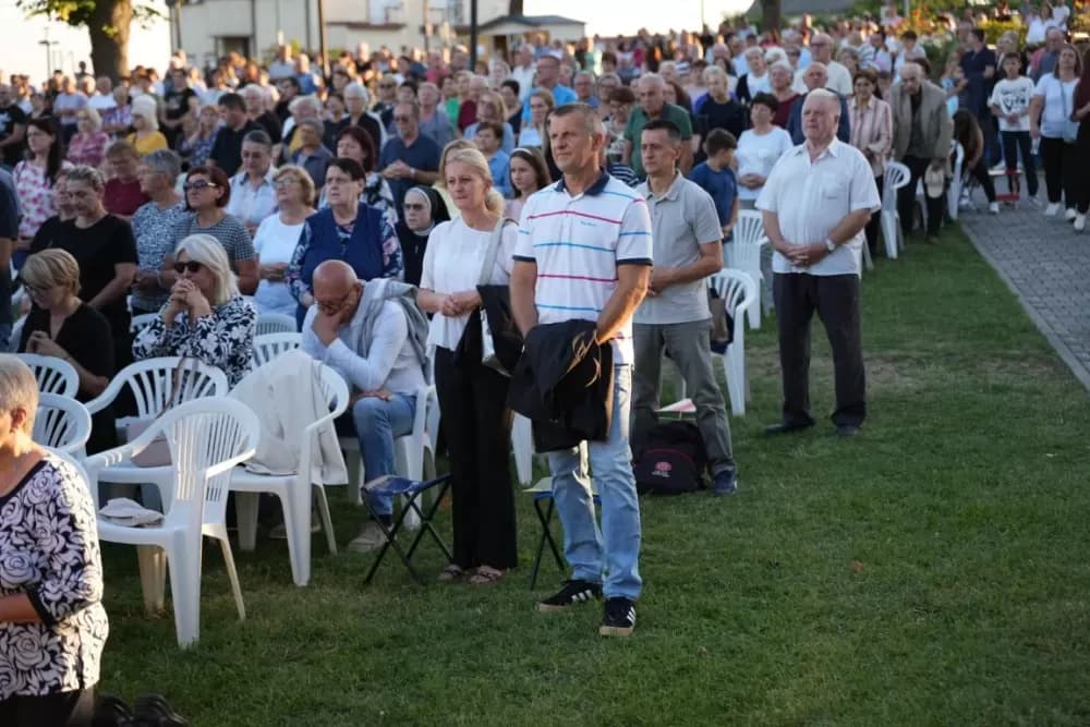 /FOTOGALERIJA/ Treća večer devetnica u Pleternici
