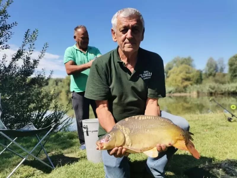 Na jezeru u Zarilcu pobjednici Petar Aračić i Marko Kladarić /FOTOGALERIJA/