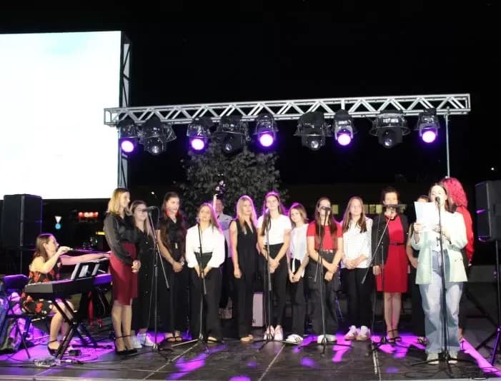 Na Trgu bećarca poslije svete mise održan koncert duhovne glazbe