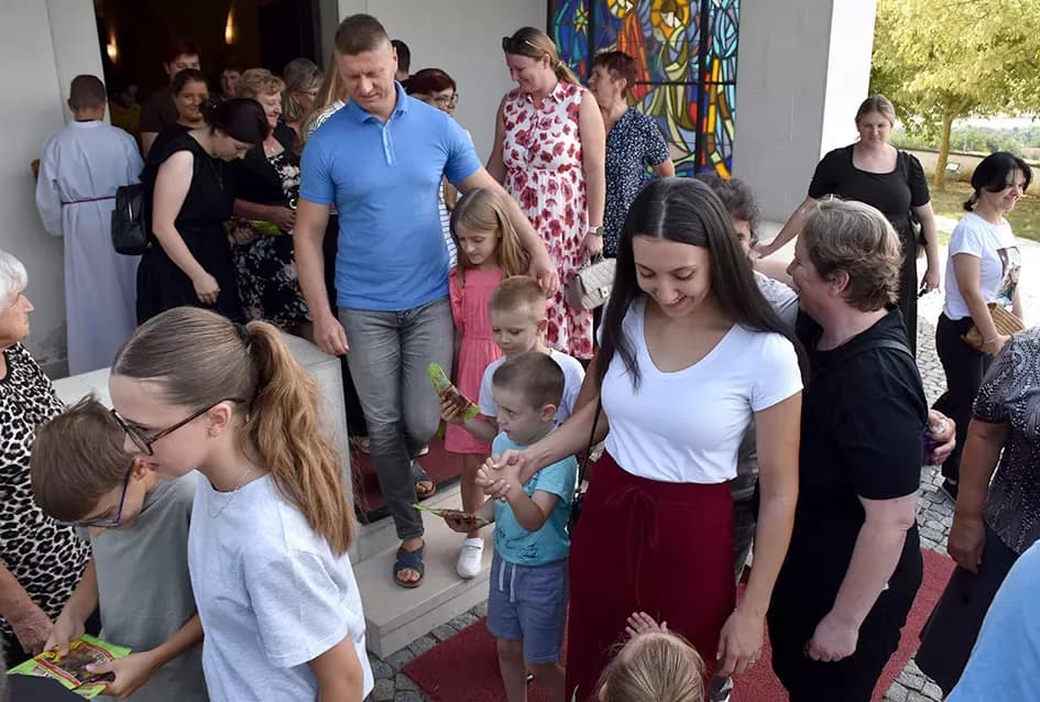 Po staroj tradiciji u Župi Stražeman proslavljen ʼkokošjiʼ kirvaj
