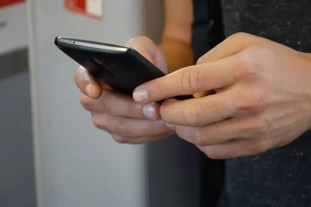 Stara lopovčina ukrala mobitel 18-godišnjaku