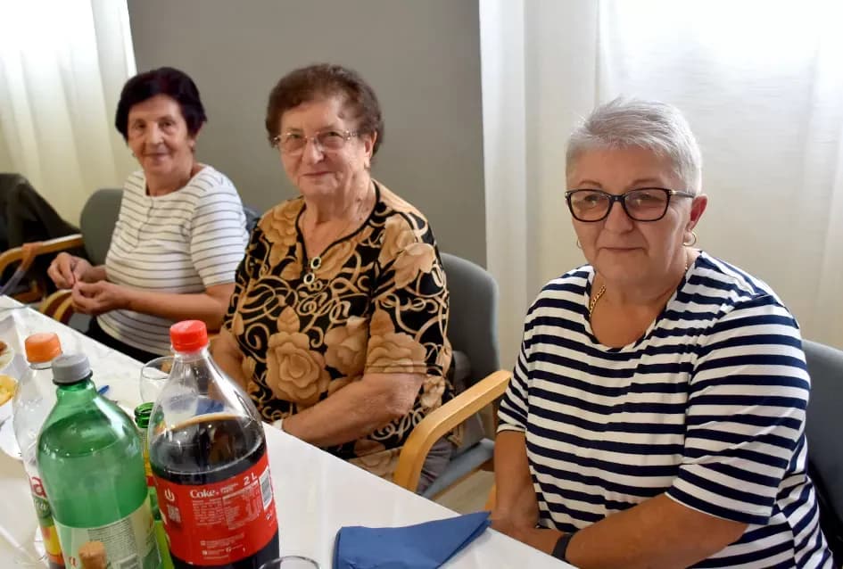 Biškupčan Branko Ivanešić nakon bolesti slavio život uz stotinu rođaka i prijatelja