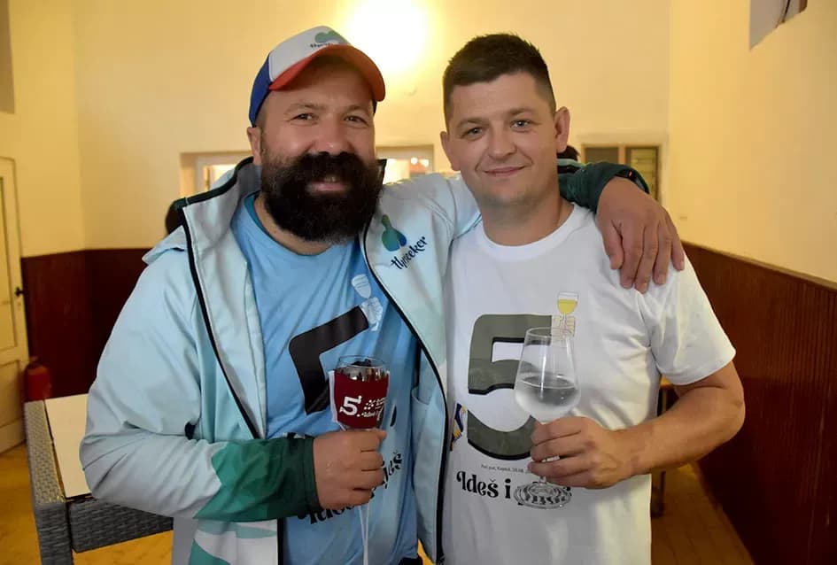 (FOTOGALERIJA) ”Ideš i piješ” umjesto u vinogorju održana u Vatrogasnom domu