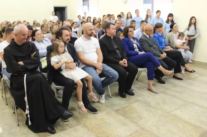 Održano predstavljanje slikovnice ʼMajčine suze-vrelo naše radostiʼ