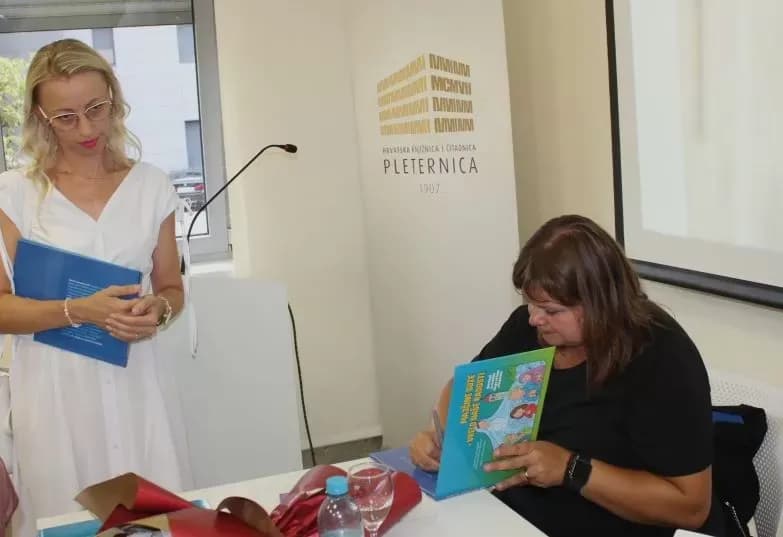 Održano predstavljanje slikovnice ʼMajčine suze-vrelo naše radostiʼ