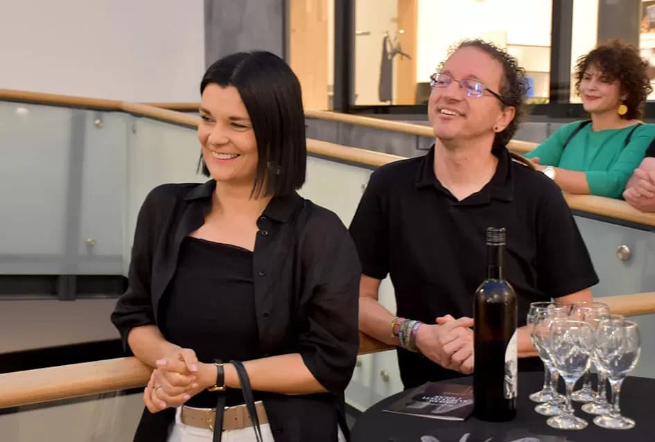 Akademska slikarica, Monika Taborski, Požežanka sa zagrebačkom adresom izlaže u Požegi