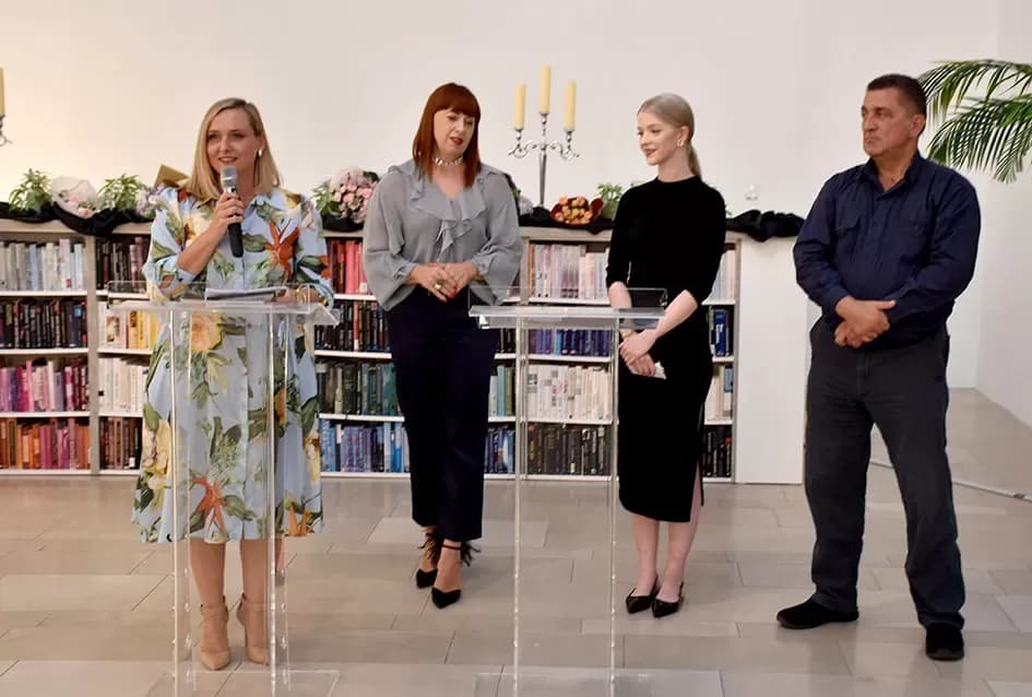 Akademska slikarica, Monika Taborski, Požežanka sa zagrebačkom adresom izlaže u Požegi