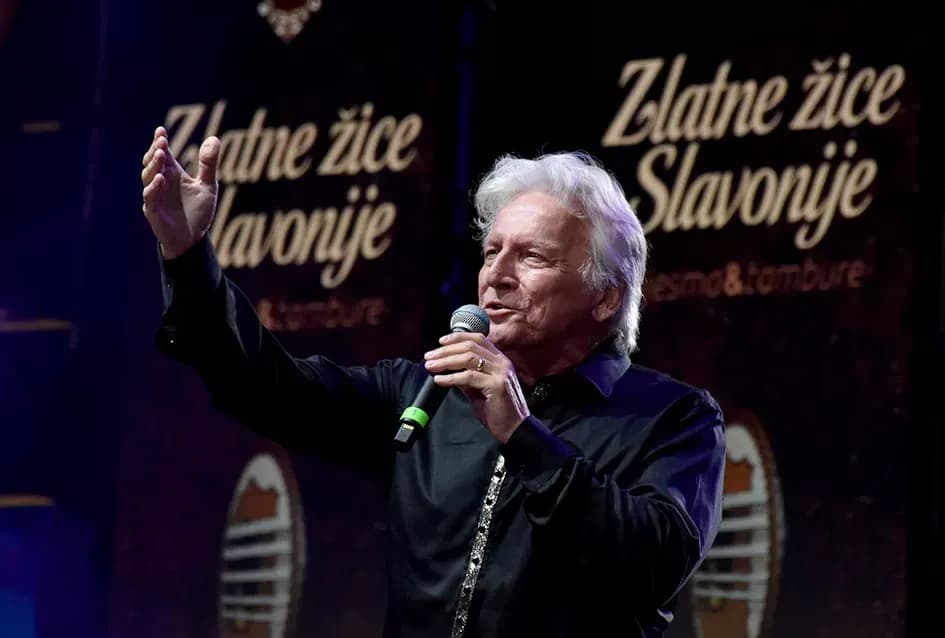 (FOTOGALERIJA) Festivalski koncert u čast Ćiri Gašparcu- obitelji plaketa zahvale za njegov doprinos glazbenoj baštini