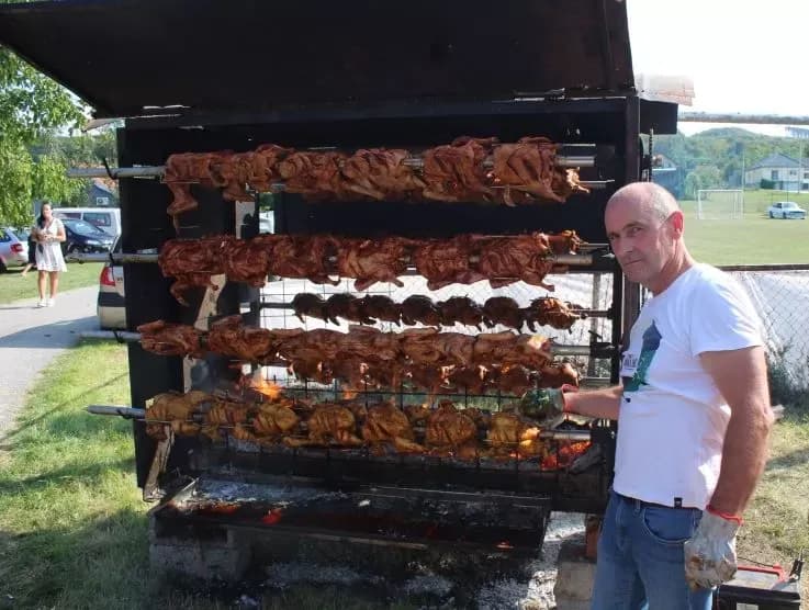 (FOTOGALERIJA) Na sedmoj „Iššijadi“ u Ruševu pobjednik Dom za odrasle osobe Ljeskovica