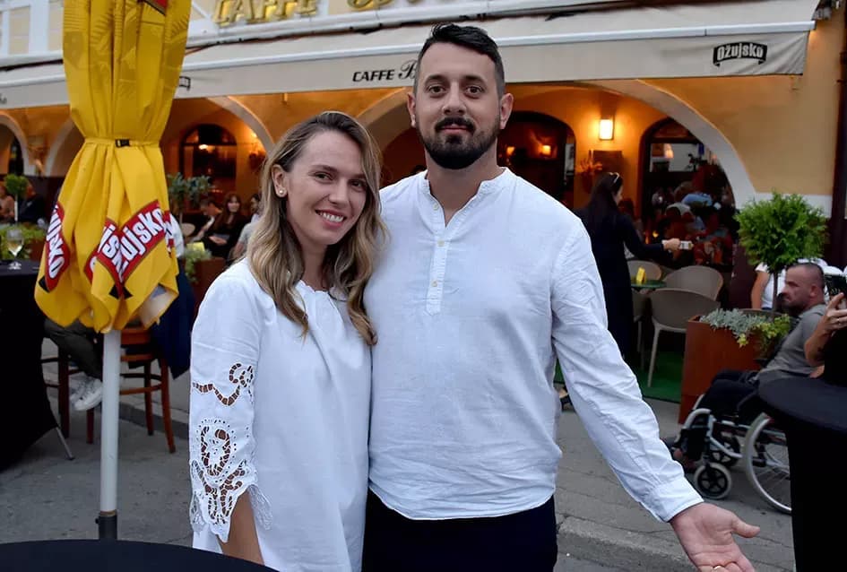(VELIKA FOTOGALERIJA) Zlatne žice  Slavonije iznjedrile nove tamburaške hitove