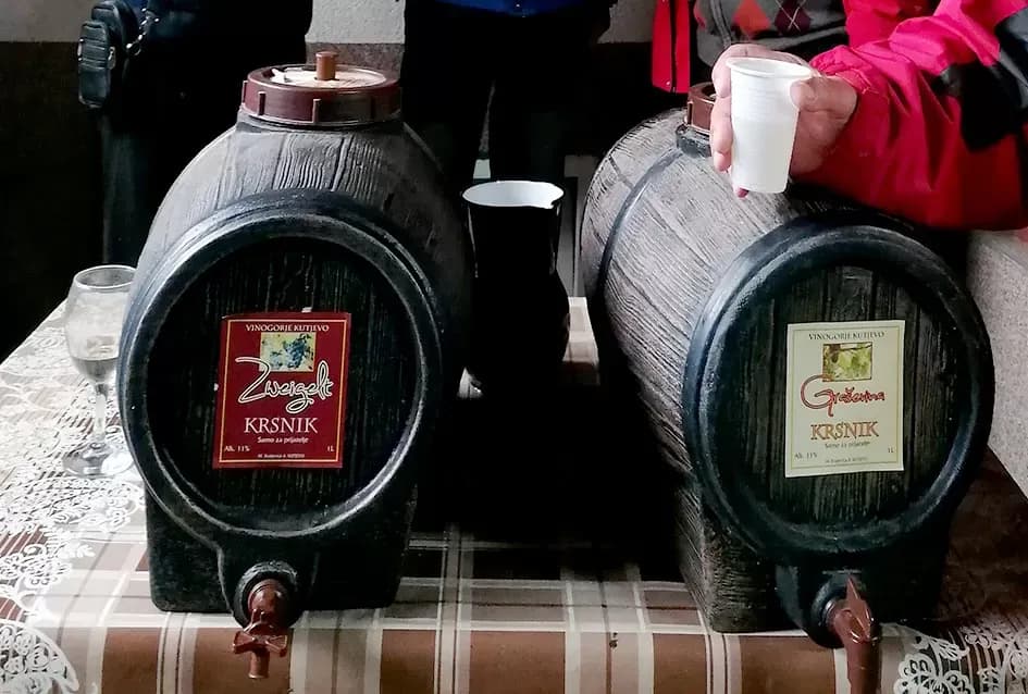 Kutjevačka obitelj Krsnik obrala vinograde, bačve pune do vrha