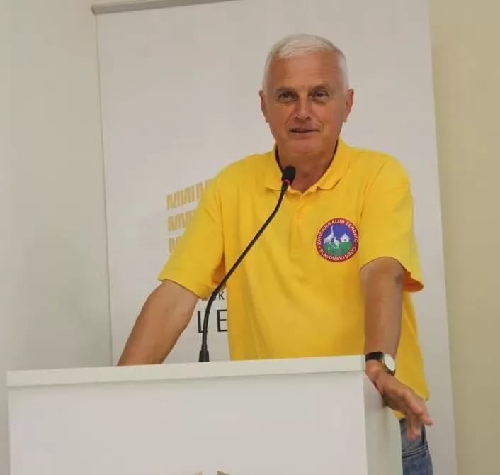 POETSKA VEČER: Predstavljena prva zbirka pjesama Kate Tutić „Divlja rijeka života“
