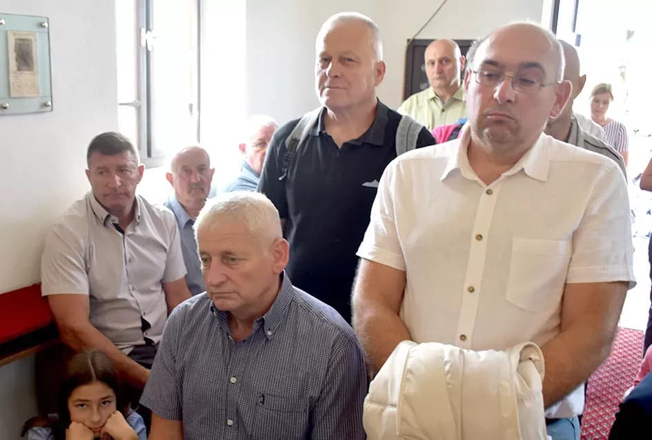(FOTO) Velika svečanost u Alilovcima: Proslavljena 100. obljetnica kapelice Blažene Djevice Marije