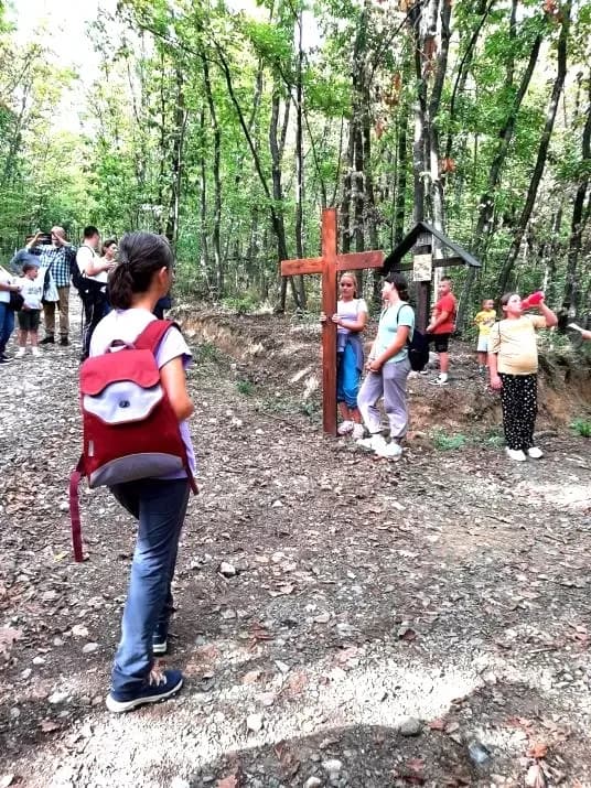 KRIŽNI PUT POŽEŠKA KOPRIVNICA-KLIKUN: Tradicionalno hodočašče predvodio pleternički župnik Dragan Hrgić