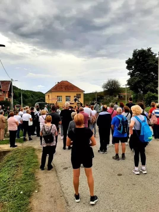KRIŽNI PUT POŽEŠKA KOPRIVNICA-KLIKUN: Tradicionalno hodočašče predvodio pleternički župnik Dragan Hrgić