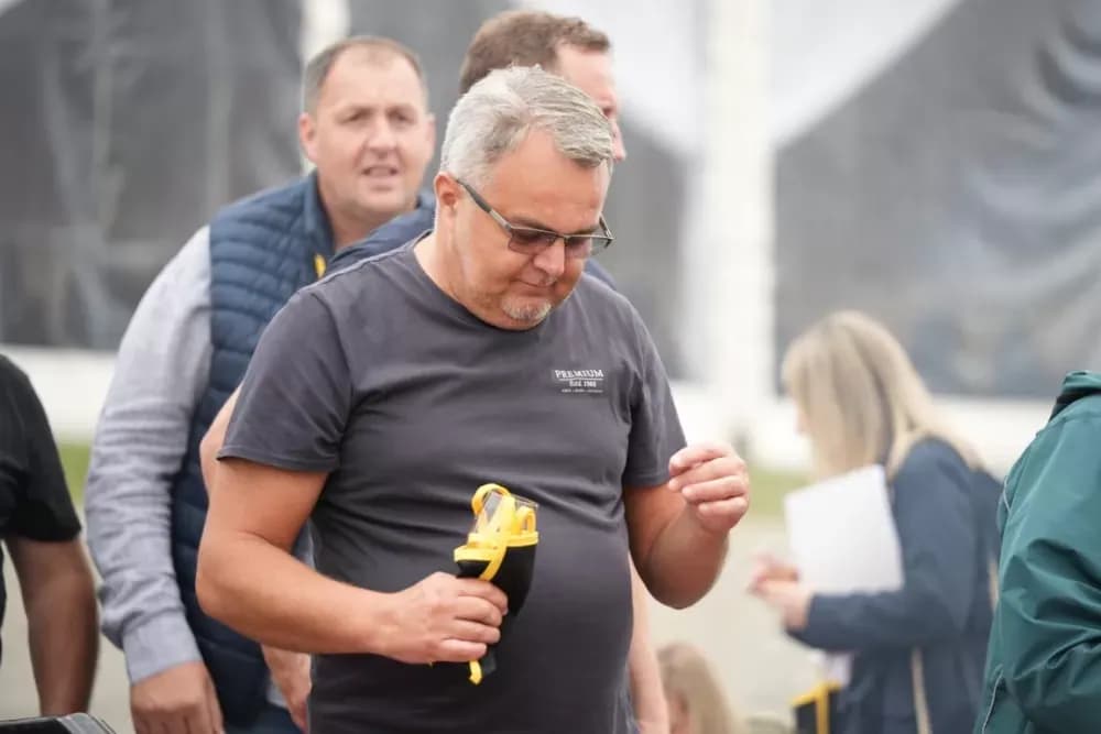 (FOTOGALERIJA) Dan berbe u Vinariji Kutjevo d.d. uz zanimljiva natjecanja