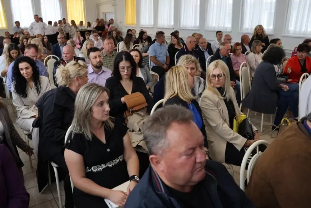 (FOTOGALERIJA) Dom u koji je čuvar prošlosti, graditelj sadašnjosti i temelj budućnosti proslavio 90. obljetnicu svog postojanja