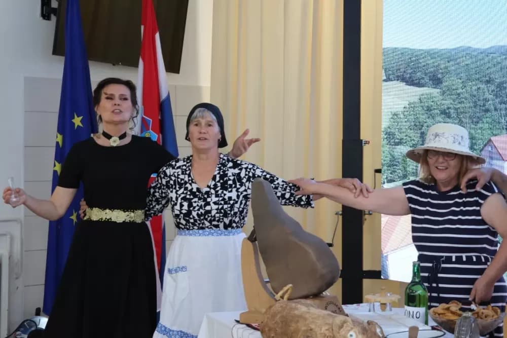 (FOTOGALERIJA) Dom u koji je čuvar prošlosti, graditelj sadašnjosti i temelj budućnosti proslavio 90. obljetnicu svog postojanja