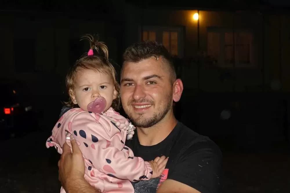 Slavonska fešta za pamćenje: Rođeni blizanci Bruno i Borna, slavilo se uz perje, pjesmu i 90. rođendan pradjeda