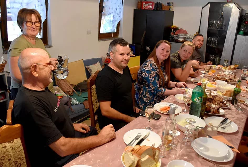 Blagdan sv. Mihaela svečano obilježen u Župi Stražeman: Vjera, tradicija i obiteljsko okupljanje