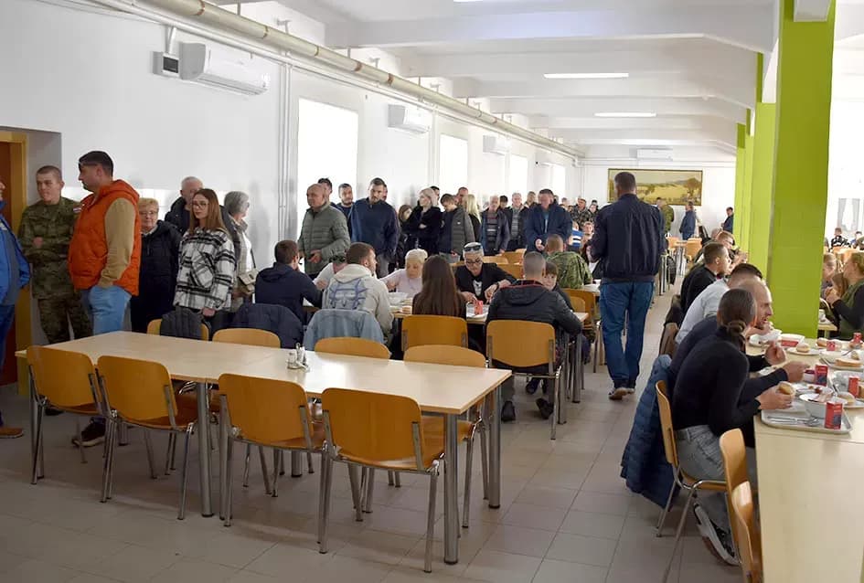 Prisegnuo je 47. naraštaj ročnika u požeškoj vojarni 123. brigade: „Hrvatska vojska nije samo oružana sila, mi smo jamac mira i sigurnosti hrvatskog naroda“